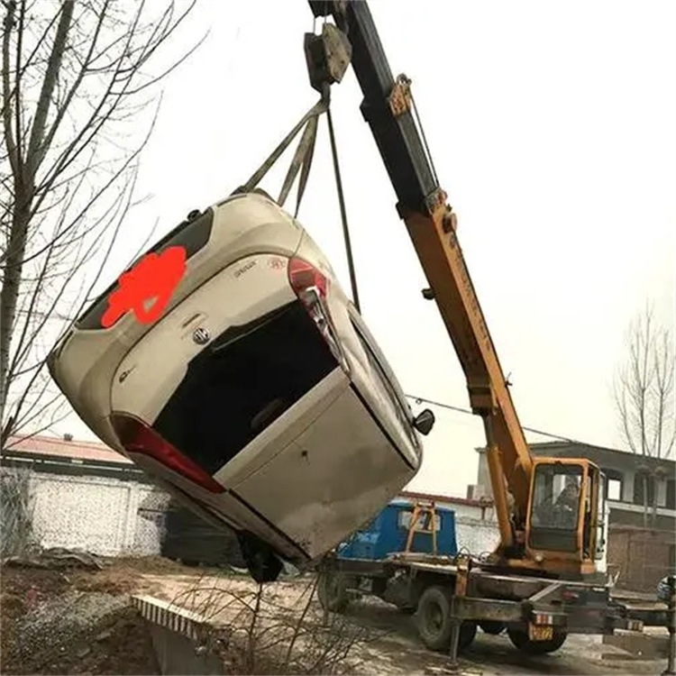 衡水桃城随时待命，吊车24小时道路救援服务全解析