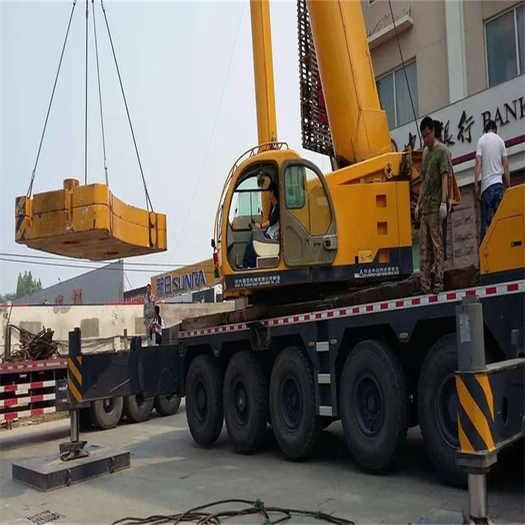 衡水桃城当地吊车出租|机器吊装|75吨|工厂搬迁服务